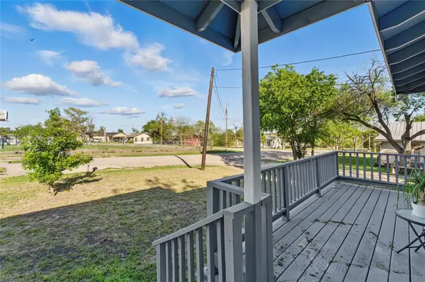556 Gode LN, New Braunfels, TX 78130