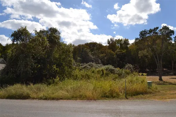 223 Pleasant Valley RD, Wimberley, TX 78676