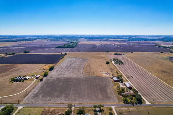 958 County Road 124, Georgetown, TX 78626