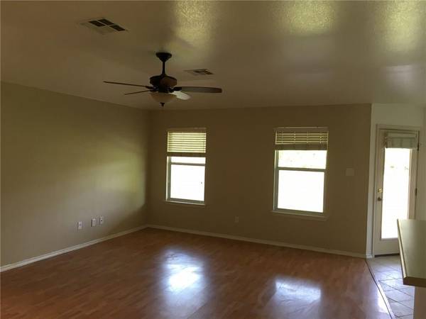 3557 Sandy Koufax LN, Round Rock, TX 78665