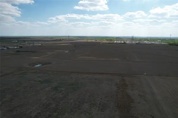 696 Williamson RD, Lockhart, TX 78644