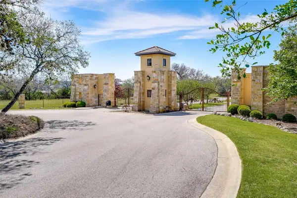 1217 Libby Lookout, Canyon Lake, TX 78133
