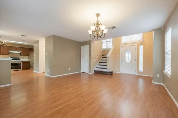 1518 Sundance DR, Round Rock, TX 78665