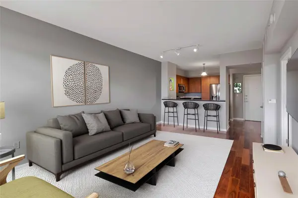 54 Rainey ST #810, Austin, TX 78701