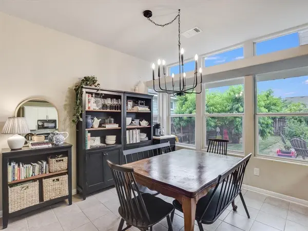 305 Trestle Tree ST, San Marcos, TX 78666