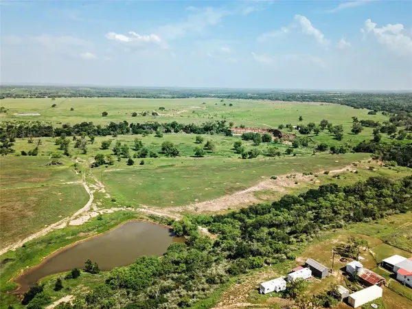 8498 County Road 121 RD, San Saba, TX 76877