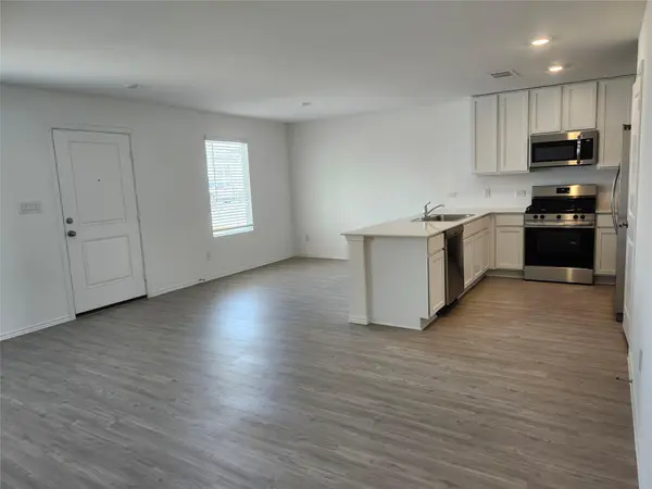 277 Northern Pintail, Kyle, TX 78640
