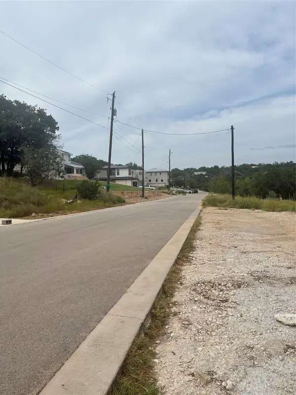 1803 Lipan TRL, Austin, TX 78733