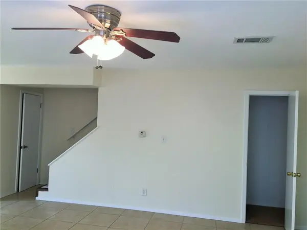 2616 Ektom DR #C, Austin, TX 78745