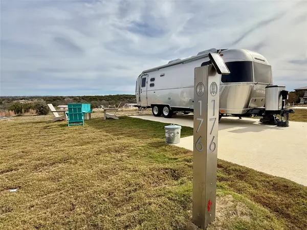 5386 Ranch Road 1376 RD #176, Fredericksburg, TX 78624