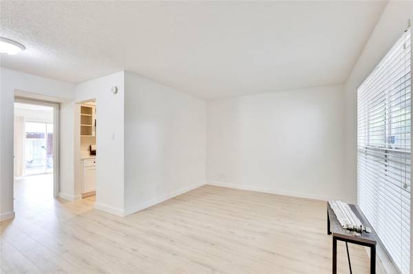 2314 Parker LN #12, Austin, TX 78741