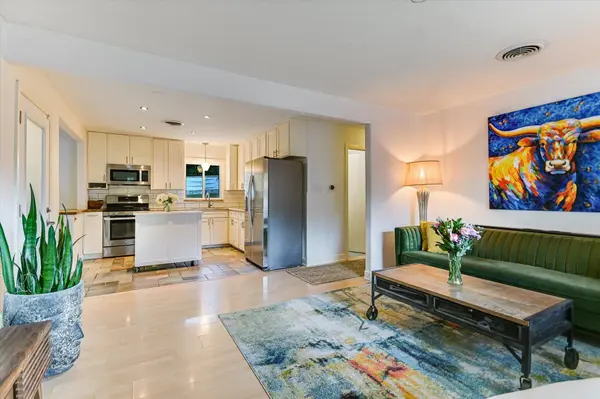 2805 S 5th ST, Austin, TX 78704