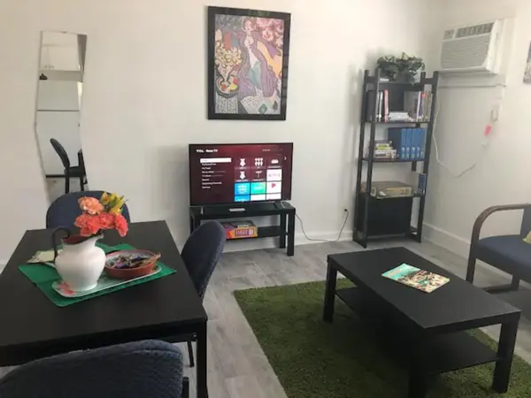 5909 Bolm RD #11, Austin, TX 78721