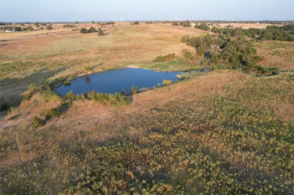 1768 County Road 449, Thorndale, TX 76577