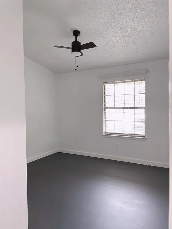 21107 Highland Lake DR #3, Lago Vista, TX 78645