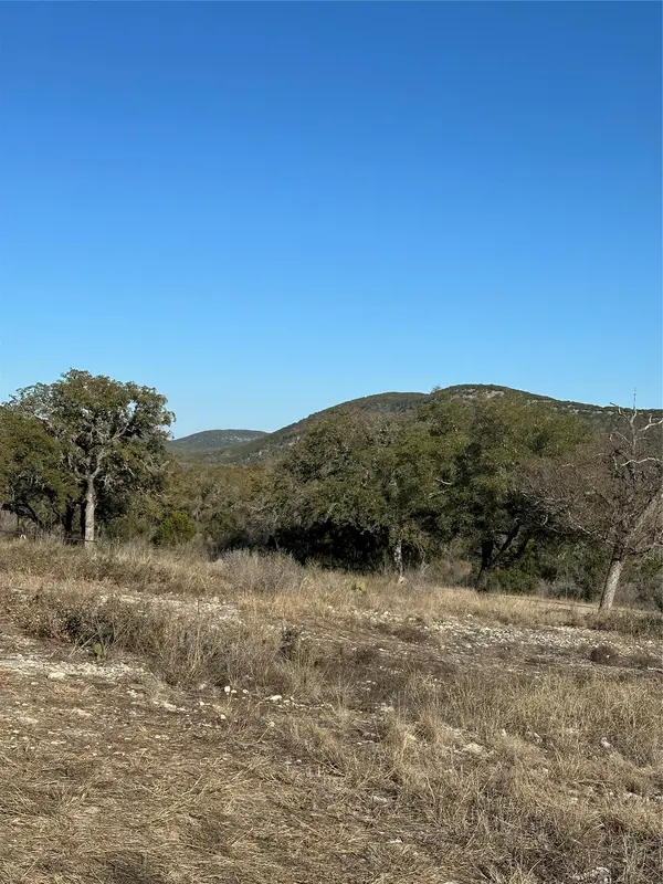 1819 County Road 350, Concan, TX 78838