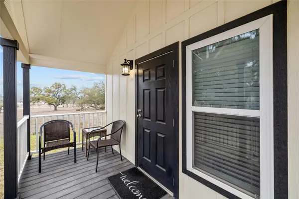 257 County Road 278 Unit D RD #D, Liberty Hill, TX 78642