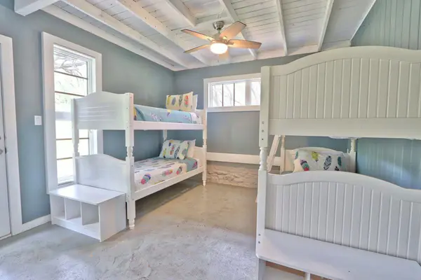 Address not disclosed, Wimberley, TX 78676