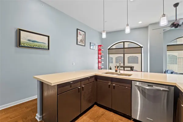 507 Sabine ST #509, Austin, TX 78701