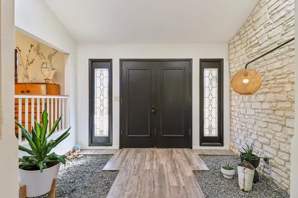 205 Northwood Hills DR, Fredericksburg, TX 78624