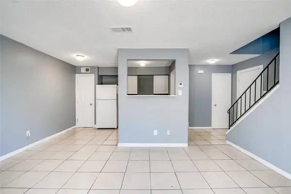 2215 Missionhill DR #104, Austin, TX 78741