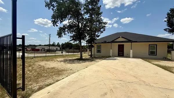 146 Buena Fortuna RD, Elgin, TX 78621