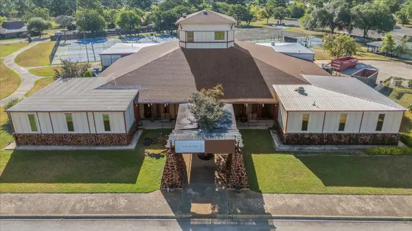 141 Tahitian DR, Bastrop, TX 78602