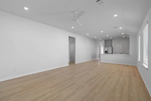 141 Hatari TRL, Jarrell, TX 76537