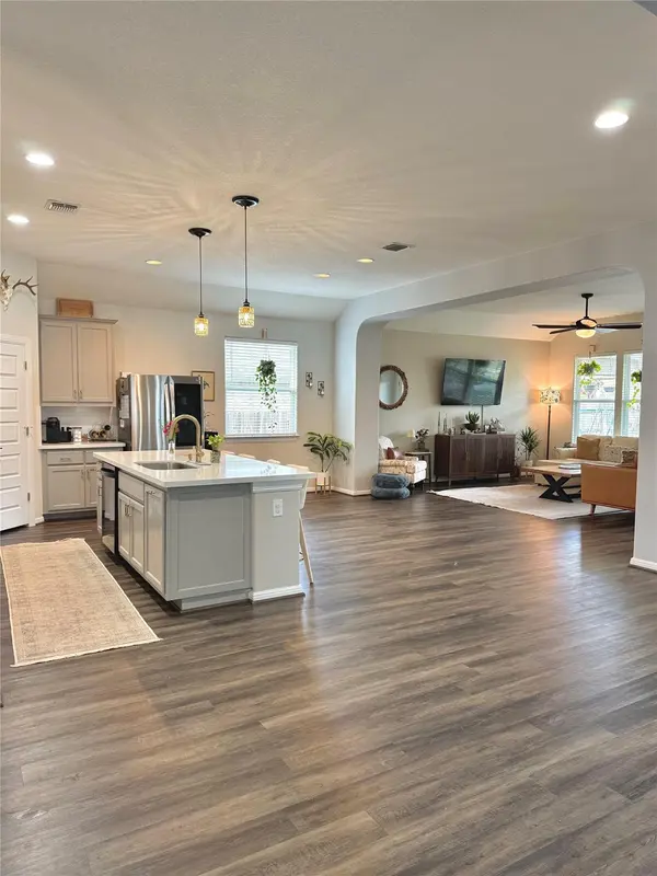 272 Rimrock CT, Bastrop, TX 78602