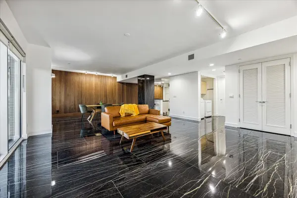 901 W 9th ST #401, Austin, TX 78703