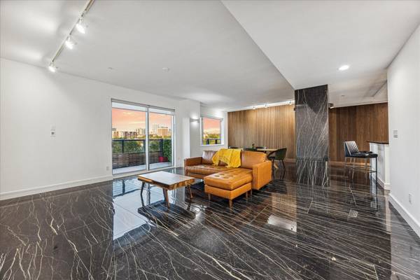 901 W 9th ST #401, Austin, TX 78703