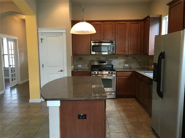 1924 Littlefield ST, Austin, TX 78723