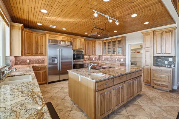 450 Threadgill Ranch RD, Burnet, TX 78611