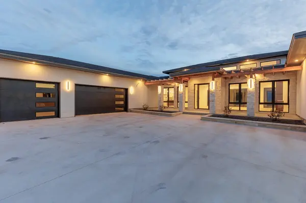 6425 Ranch Road 962 W, Round Mountain, TX 78663