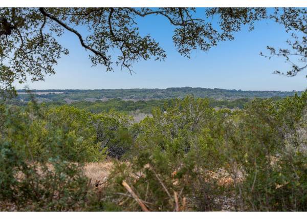 000 S Rocky Trail, Lampasas, TX 76550