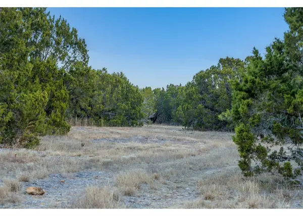 000 S Rocky Trail, Lampasas, TX 76550