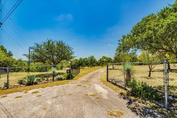 18306 Austin BLVD #2, Lago Vista, TX 78645