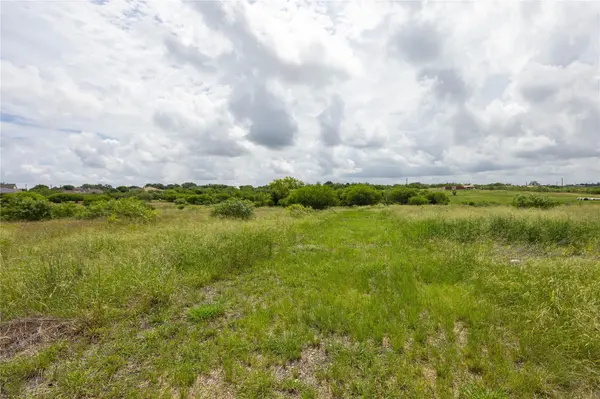 6868 Pfeil RD, Schertz, TX 78154