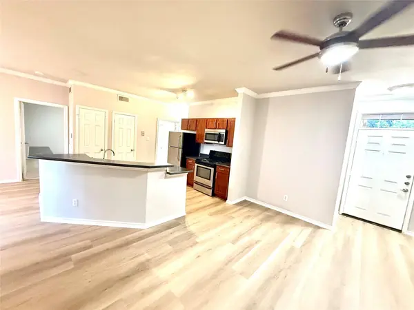 6804 N Capital Of Texas HWY #812, Austin, TX 78731