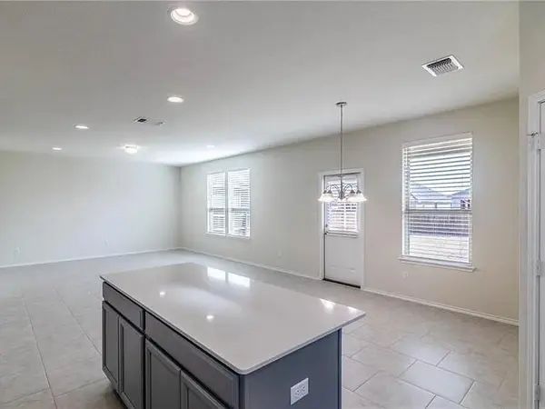 1525 Cliffbrake WAY, Georgetown, TX 78626