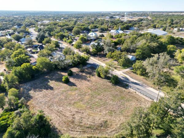 631 Main Street, Liberty Hill, TX 78642