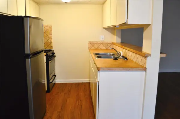 4709 Harmon Ave #315, Austin, TX 78751