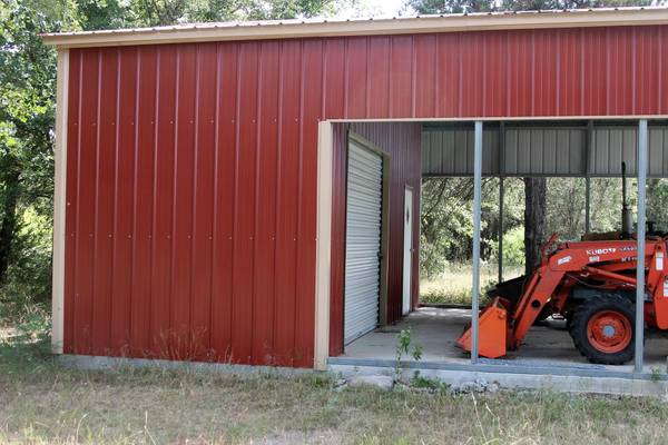 720 Green Acre DR, Dale, TX 78616