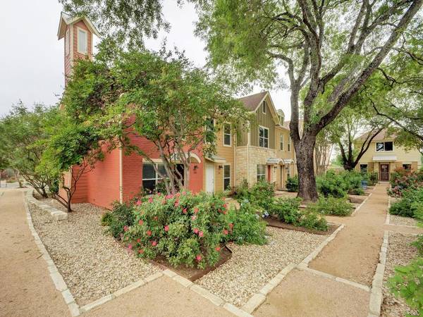 1101 Grove BLVD #208, Austin, TX 78741