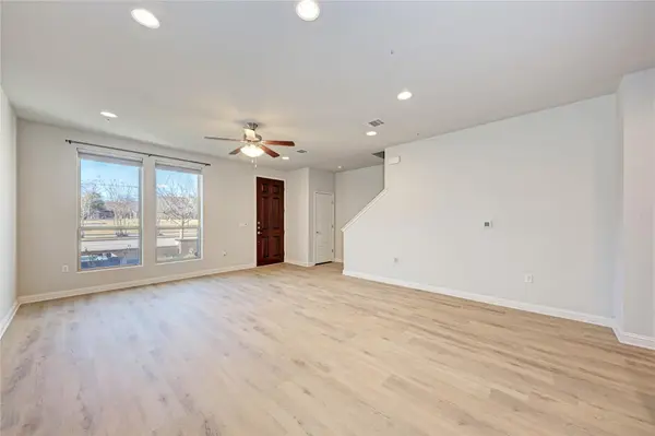 6814 E Riverside DR #32, Austin, TX 78741