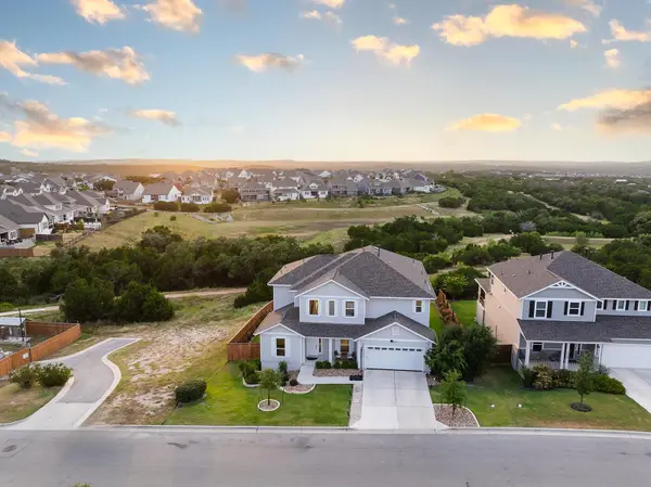 1282 Hazy Hills LOOP, Dripping Springs, TX 78620