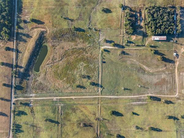 510 County Road 282, Cameron, TX 76520