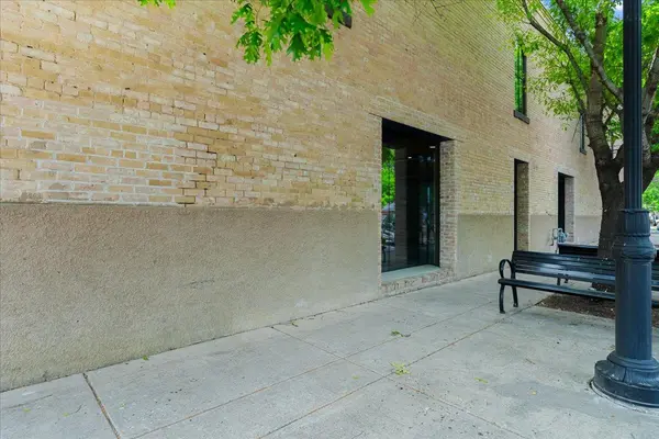117 East ST #150, Hutto, TX 78634