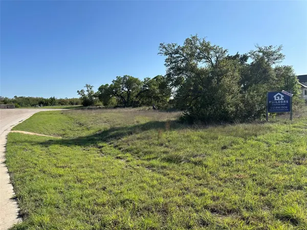 2204 Live Oak RD, Leander, TX 78641