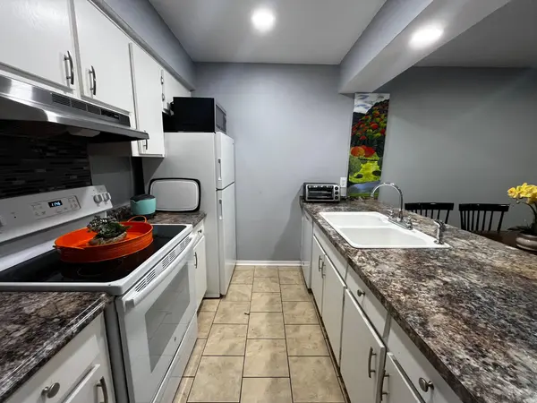 6501 East Hill DR #105, Austin, TX 78731